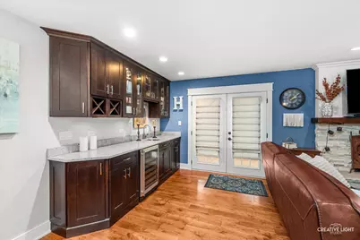 215 Chasse Circle, Saint Charles, IL 60174 - Photo 5