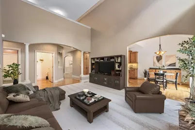 701 Kelly Court, Roselle, IL 60172 - Photo 25