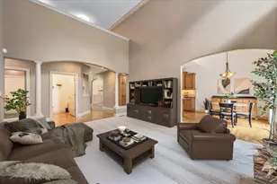 701 Kelly Ct, Roselle, IL 60172 - Photo 25