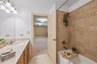 701 Kelly Court, Roselle, IL 60172 - Photo 39