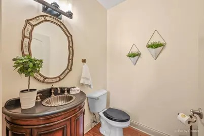 701 Kelly Court, Roselle, IL 60172 - Photo 27