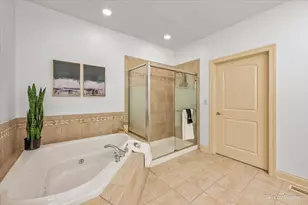 701 Kelly Ct, Roselle, IL 60172 - Photo 33