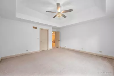 701 Kelly Court, Roselle, IL 60172 - Photo 43