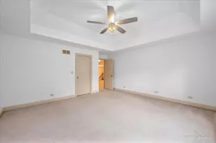 701 Kelly Ct, Roselle, IL 60172 - Photo 43