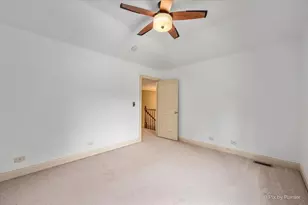 701 Kelly Ct, Roselle, IL 60172 - Photo 41