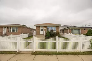 12716 S Saginaw Ave, Chicago, IL 60633 - Photo 1