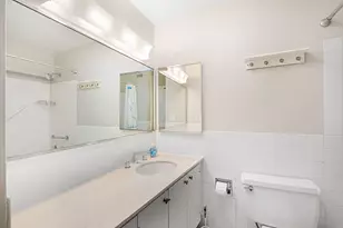 5455 N Sheridan Rd, Chicago, IL 60640 - Photo 19