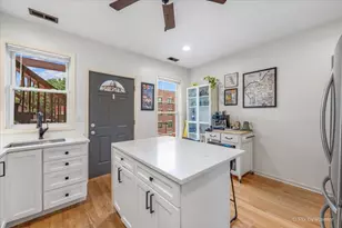 4512 S Greenwood Ave, Chicago, IL 60653 - Photo 9