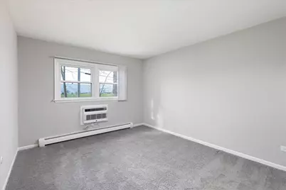 5740 East Avenue #2C, Countryside, IL 60525 - Photo 9