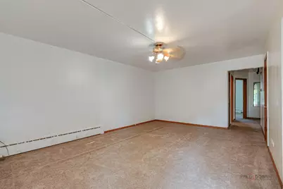 329 Powell Avenue, Waukegan, IL 60085 - Photo 5