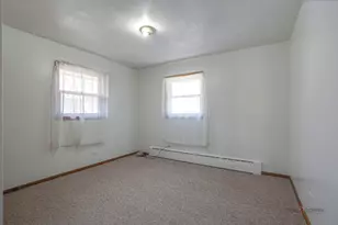 329 Powell Ave, Waukegan, IL 60085 - Photo 11