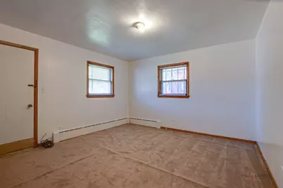 329 Powell Avenue, Waukegan, IL 60085 - Photo 9