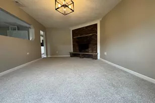 205 Linden Ave, Romeoville, IL 60446 - Photo 11
