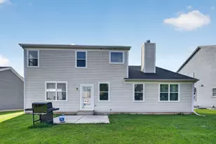 3020 Chalkstone Ave, Elgin, IL 60124 - Photo 51