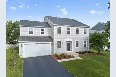 3020 Chalkstone Avenue, Elgin, IL 60124 - Photo 3
