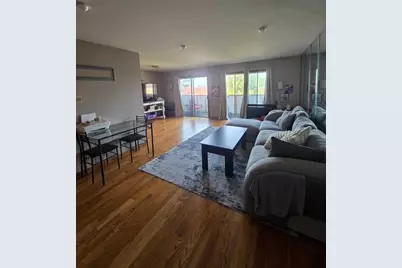 150 E Grand Avenue #302, Elmhurst, IL 60126 - Photo 3