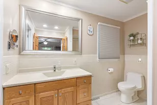 1685 Dartmouth Ln, Deerfield, IL 60015 - Photo 11