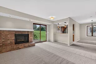 510 N Thornwood Dr, McHenry, IL 60050 - Photo 19