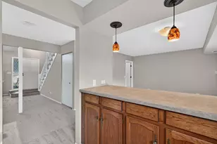 510 N Thornwood Dr, McHenry, IL 60050 - Photo 17