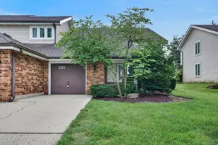 510 N Thornwood Dr, McHenry, IL 60050 - Photo 3