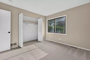 510 N Thornwood Dr, McHenry, IL 60050 - Photo 31