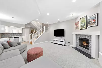 2338 N Oakley Avenue, Chicago, IL 60647 - Photo 23
