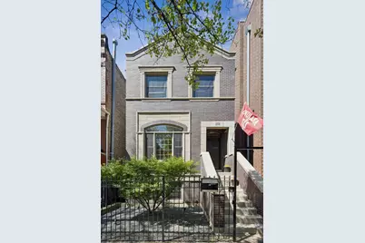 2338 N Oakley Avenue, Chicago, IL 60647 - Photo 1