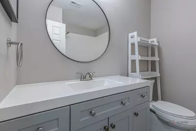 369 Southbury Court #D2, Schaumburg, IL 60193 - Photo 19