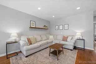 27W403 Melrose Ln, Winfield, IL 60190 - Photo 9