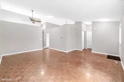 74 Bedford Road, Mundelein, IL 60060 - Photo 5
