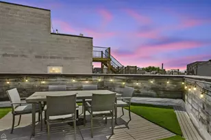 2029 W George St, Chicago, IL 60618 - Photo 41
