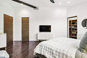2029 W George St, Chicago, IL 60618 - Photo 25