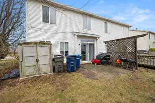 2812 Rebecca Ct, Montgomery, IL 60538 - Photo 17