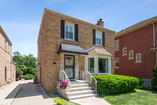 10831 S Longwood Dr, Chicago, IL 60643 - Photo 3