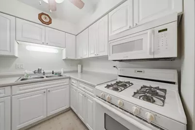 12750 Carriage Lane #A1, Crestwood, IL 60418 - Photo 3