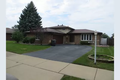 15612 Lockwood Avenue, Oak Forest, IL 60452 - Photo 1