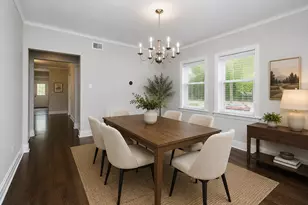 2648 W Lunt Ave, Chicago, IL 60645 - Photo 7