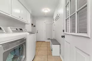 2335 Indian Ridge Dr, Glenview, IL 60026 - Photo 15