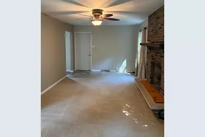 1613 Clyde Drive, Naperville, IL 60565 - Photo 5