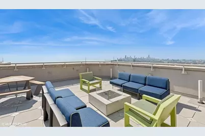 3660 N Lake Shore Drive #2302, Chicago, IL 60613 - Photo 17
