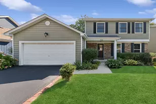 1528 Bonaventure Dr, Naperville, IL 60563 - Photo 1