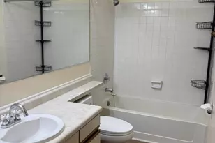 321 Charlotte Ct, Schaumburg, IL 60193 - Photo 11