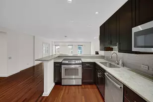 40 E 9th St, Chicago, IL 60605 - Photo 17