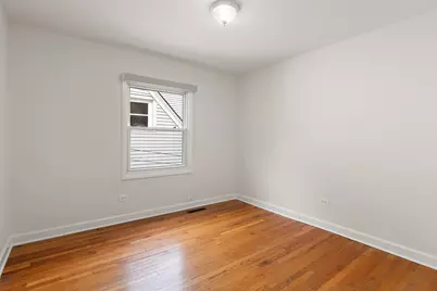 915 Hamlin Street, Evanston, IL 60201 - Photo 11