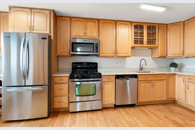 915 Hamlin Street, Evanston, IL 60201 - Photo 5