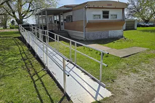 1745 N 3000 East Rd, Sheldon, IL 60966 - Photo 7