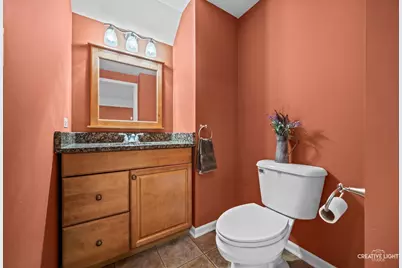 2562 N Jade Avenue, Arlington Heights, IL 60004 - Photo 31