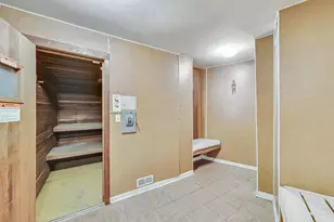4840 Foster St, Skokie, IL 60077 - Photo 25