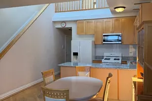 2645 W Haddon Ave, Chicago, IL 60622 - Photo 5