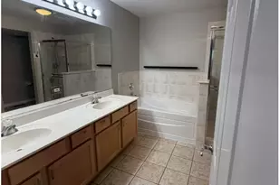 2204 Scott Ln, Aurora, IL 60502 - Photo 19